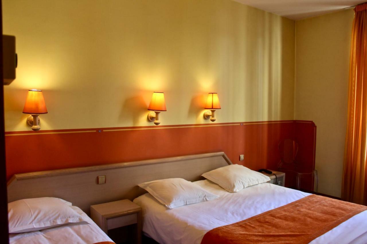 Splendid Hotel Grenoble Centre Gare Екстериор снимка